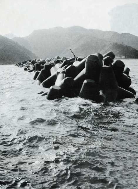 蒲江港の消波堤