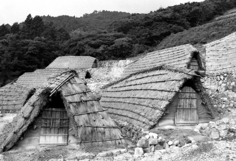 明礬温泉の湯の花採取