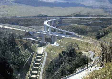 建設が進む日出ジャンクション