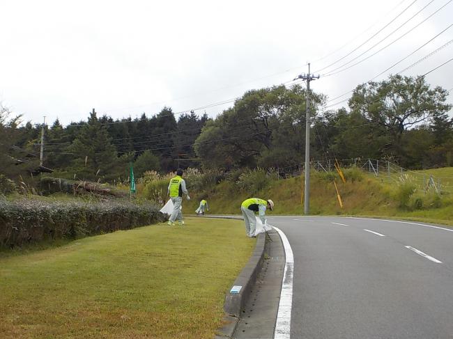 阿蘇くじゅう公園線ゴミ拾い