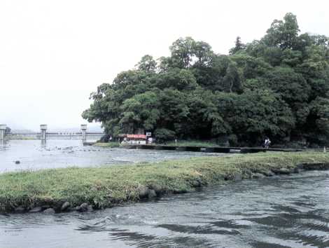 亀山公園を流れる三隈川　－田山花袋－