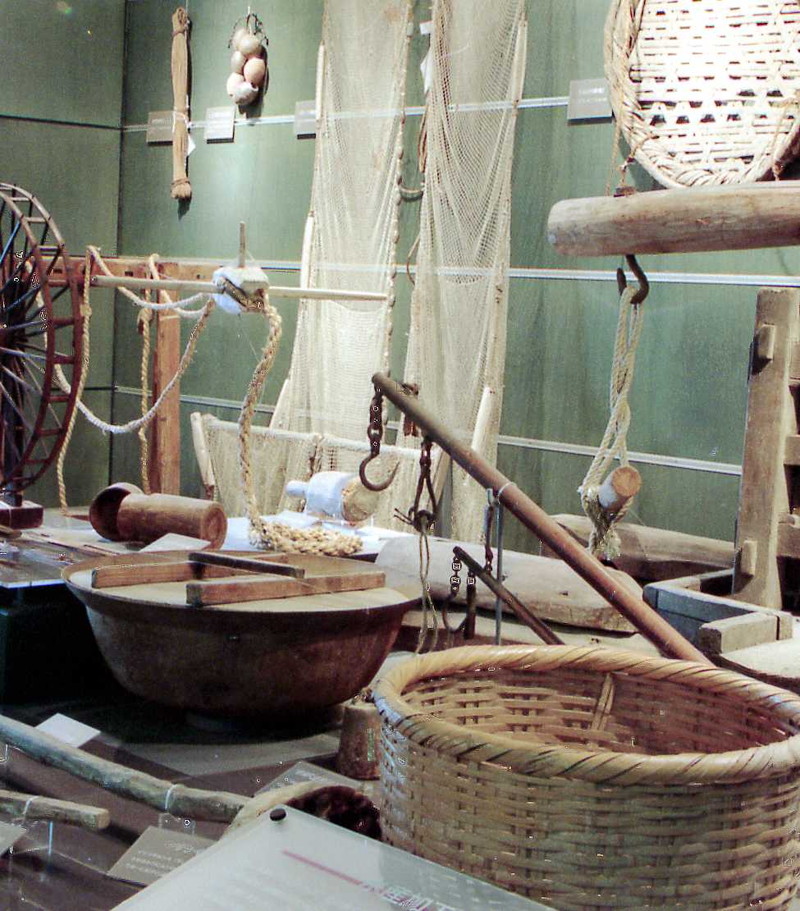 海辺の人たちの漁撈用具を収集展示
