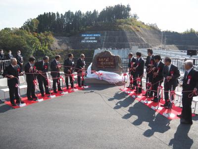 玉来ダム　建設中ダム　大分県　除幕