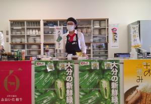 鳥越よし子先生