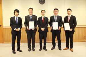 しゅうごうしゃしん