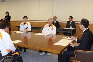 こんだんのようす