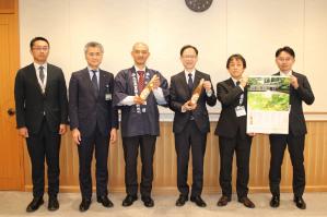 しゅうごうしゃしん