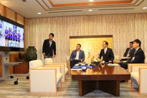 こんだんのようす