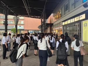 出発式の様子